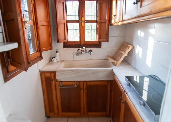 Dimis Asomatos Homes *