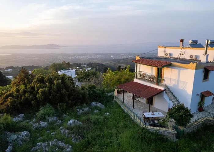 Dimis Asomatos Homes *