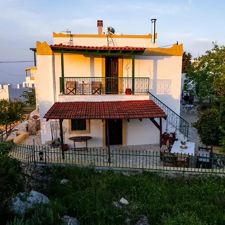 Dimis Asomatos Homes Nyaraló