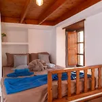 Dimis Asomatos Homes 別荘