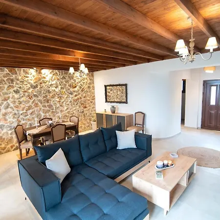 Dimis Asomatos Homes *