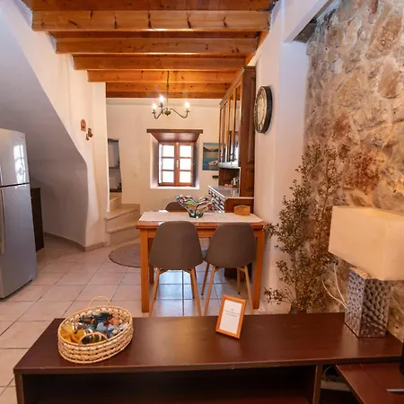 Dimis Asomatos Homes