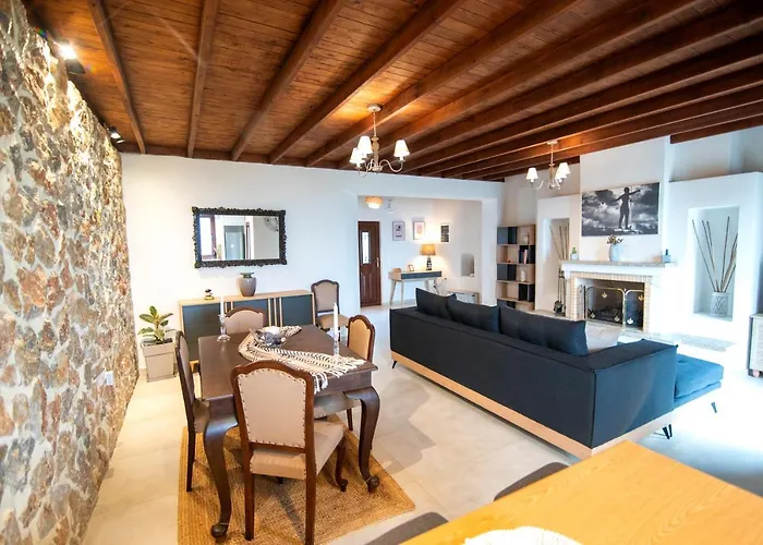 Vakantiehuis Dimis Asomatos Homes *