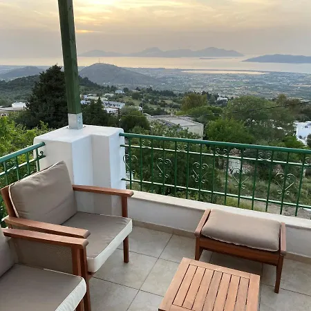 Dimis Asomatos Homes Hébergement de vacances *