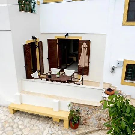 Dimis Asomatos Homes