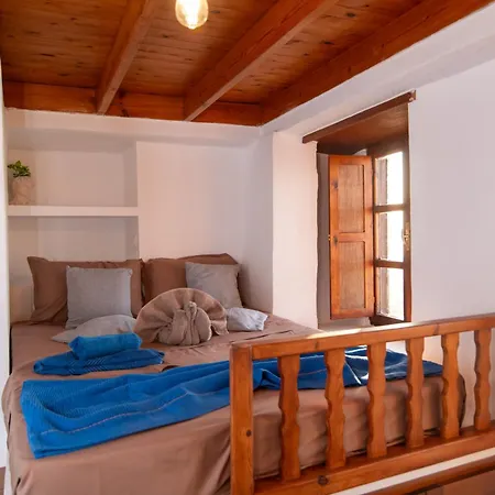 Dimis Asomatos Homes Hébergement de vacances