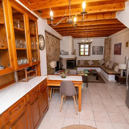 Hébergement de vacances Dimis Asomatos Homes *