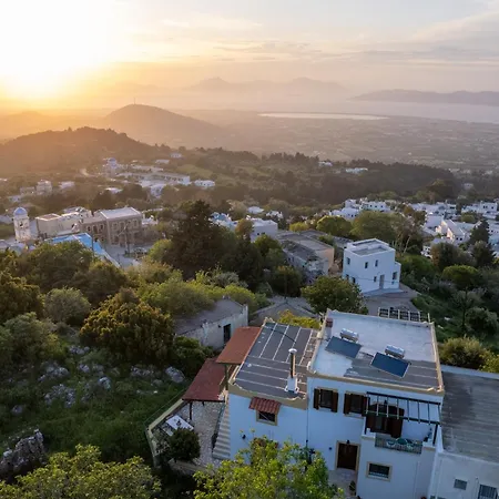 Dimis Asomatos Homes